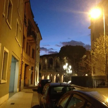 Romeo Design Vendégház