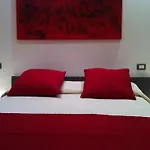 Гостевой дом Romeo Design 4*