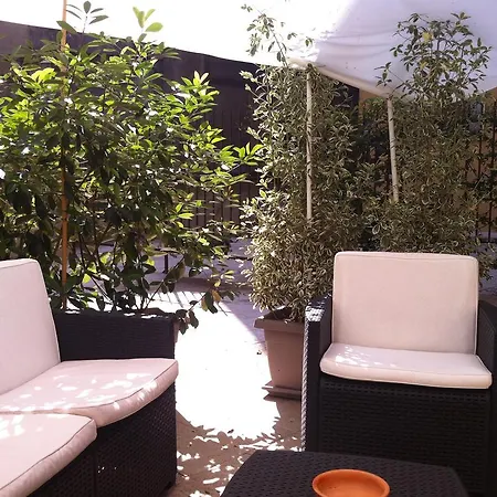 Romeo Design Gæstehus 4*